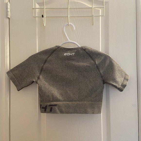 ECHT Apparel cropped workout shirt - Picture 3 of 4